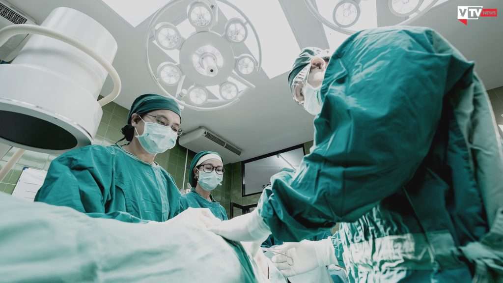 Bivalente, quarta dose: 84% di eventi avversi, lo studio